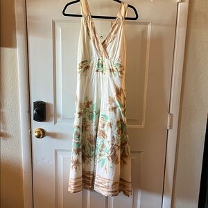 Sleeveless Floral Maxi Dress in Cream and Mint